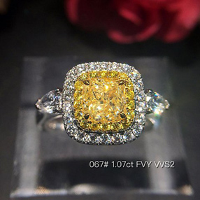 彩钻黄钻戒指1.07ct FVY（艳彩黄） VVS2 