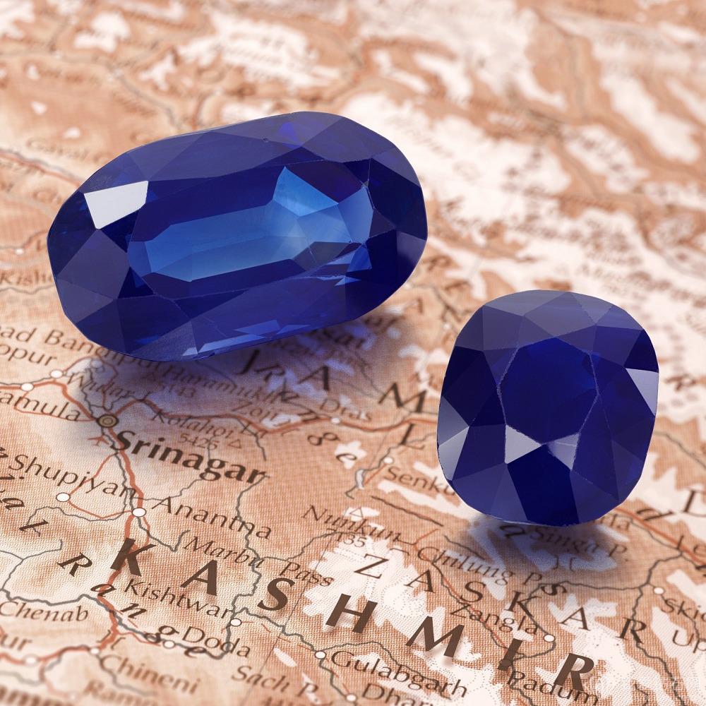 最大的克什米尔蓝宝石图片