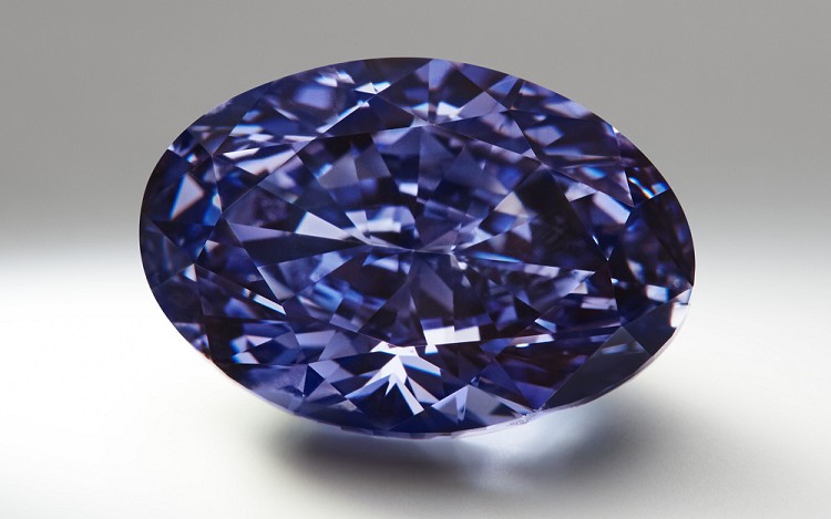 世界上最大的紫钻石图片