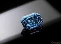 苏富比香港拍卖：拍卖史上最大艳彩蓝钻以4.51亿港币成交！