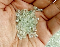戴比尔斯De Beers提高最小规格钻石原石销售价格